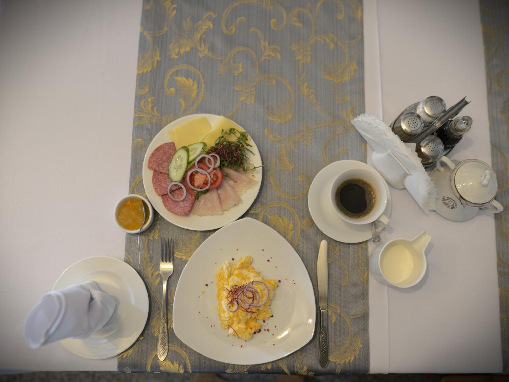 Hotel Wyrwidab Chodzież Eksteriør bilde